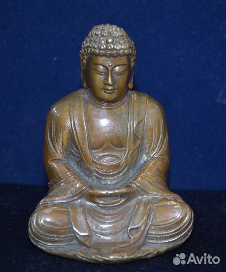 Статуэтка бронза патинированная Будда в позе лотос