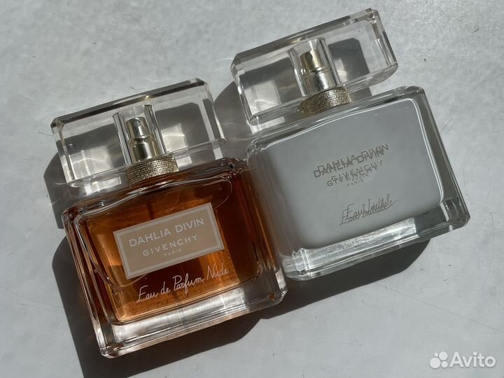 Givenchy dahlia divin eau initiale, nude