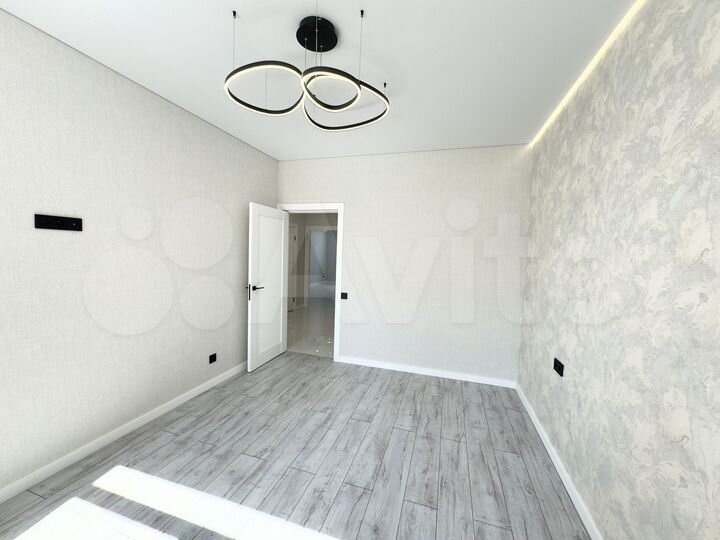 2-к. квартира, 58 м², 5/26 эт.