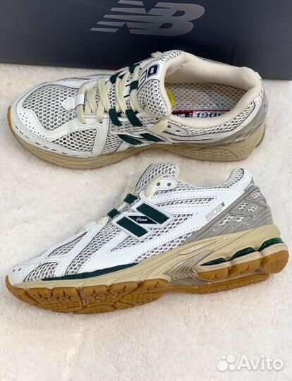 Кроссовки New balance 1906r