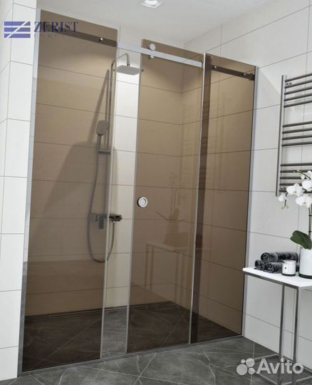 Стеклянная душевая на заказ