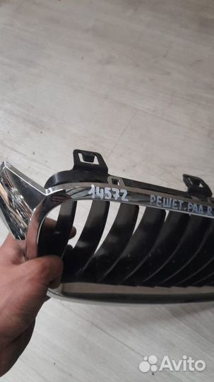 Решетка радиатора правая Bmw 3 F30 С 2011 По 2016