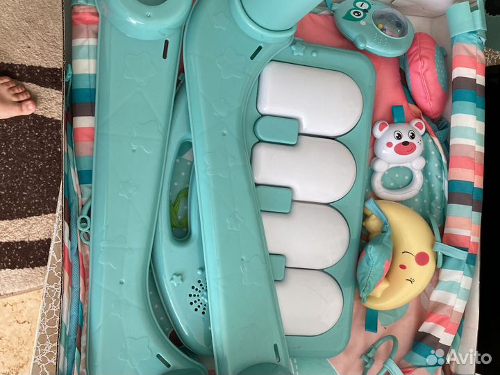 Piano playmat