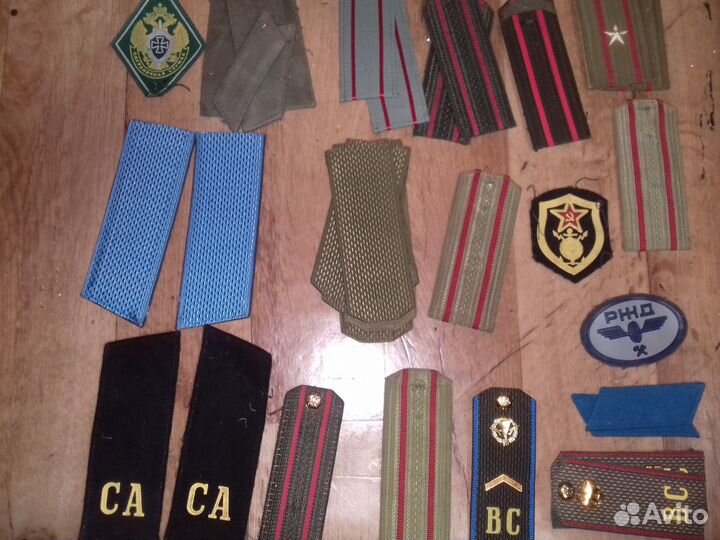 Пагоны эмблемы