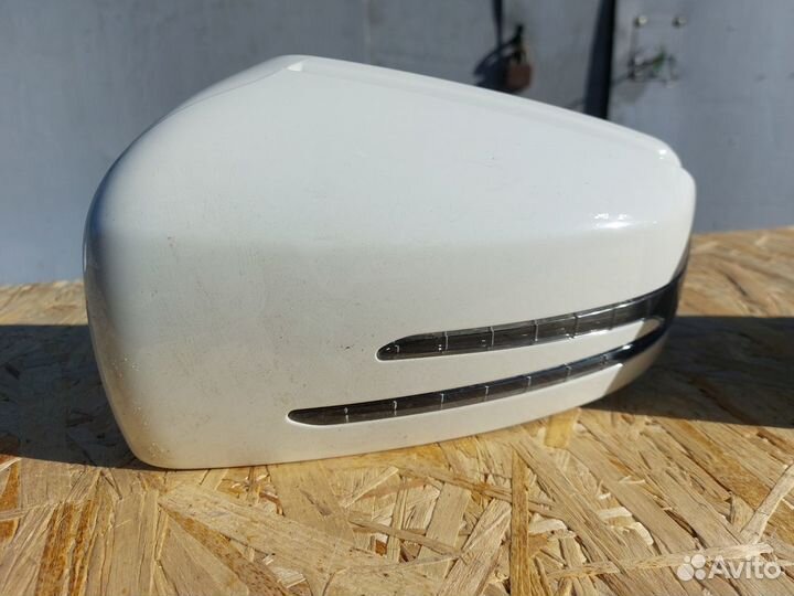 Крышка заркала левая Mercedes Gla X156