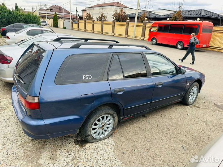 Mitsubishi Galant 2.0 МТ, 1998, 235 000 км