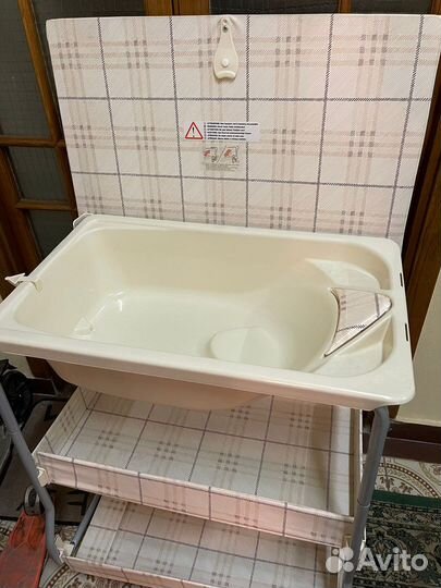 Пеленальный столик с ванночкой Италия Primi Signi