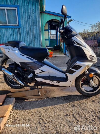 Продам скутер RC 50 QT-19