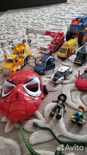 Машинки пакетом 35 элементов