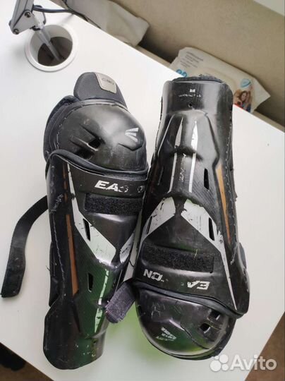 Щитки хоккейные