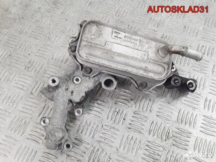 Радиатор масляный Toyota Corolla Verso 157100R010