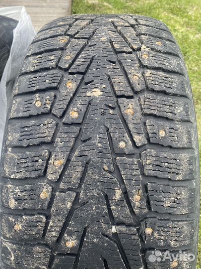 Nokian Tyres Hakkapeliitta 7 SUV 275/55 R20 117T