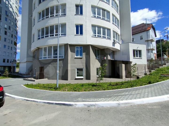 Универсальное помещение, 244 м²