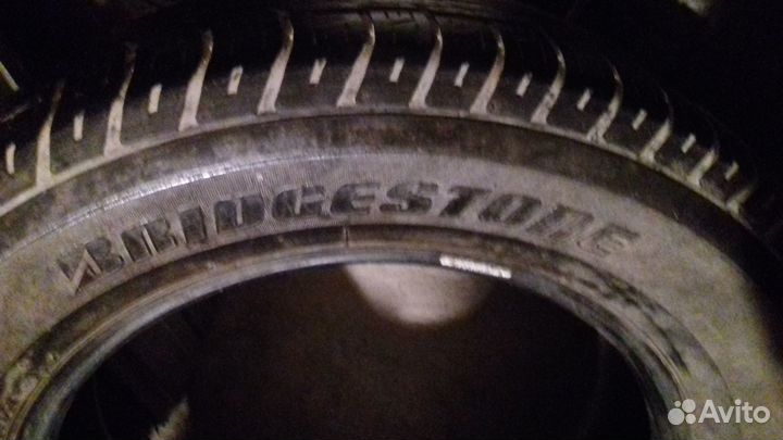 Bridgestone RD-401 Steel 225/65 R17 22D