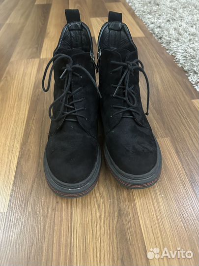Ботинки демисезонные
