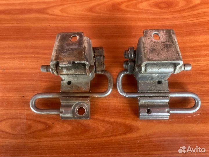 Петля двери задняя Vw Passat B5+ AWT 2002