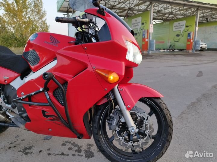 Honda VFR800 98г.в