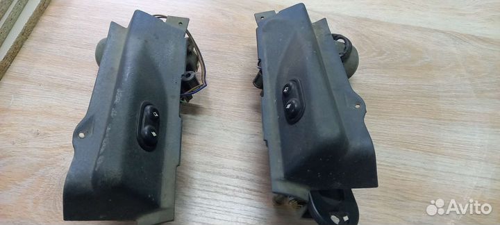 Электоромоторы спинок задних диванов