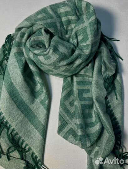 Палантин шарф