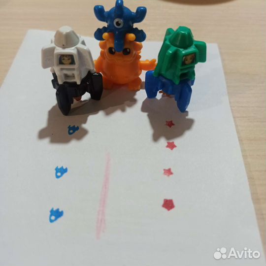 Игрушки kinder инопланетяне космос