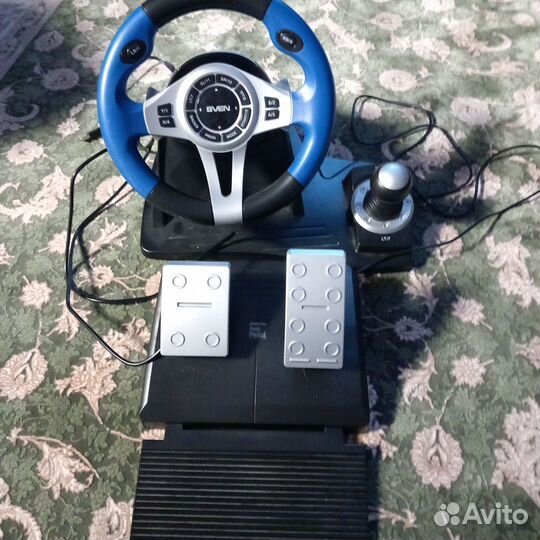 Игровой руль для компьютера