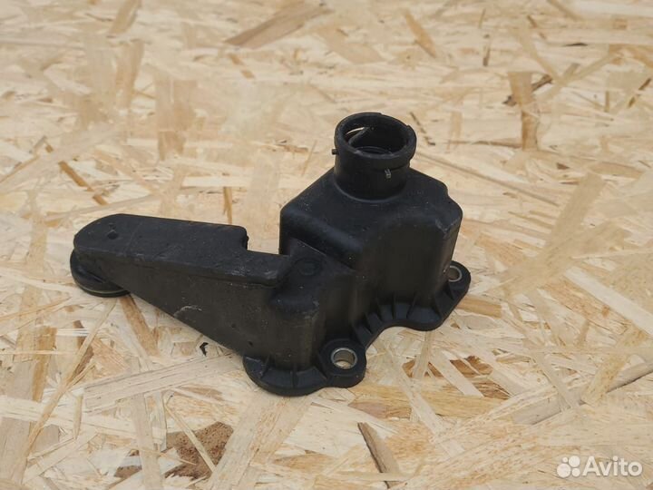 Маслоотделитель (сапун) Audi/Volkswagen