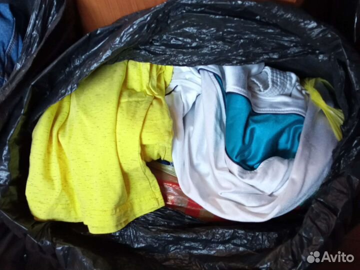 Продам одежду