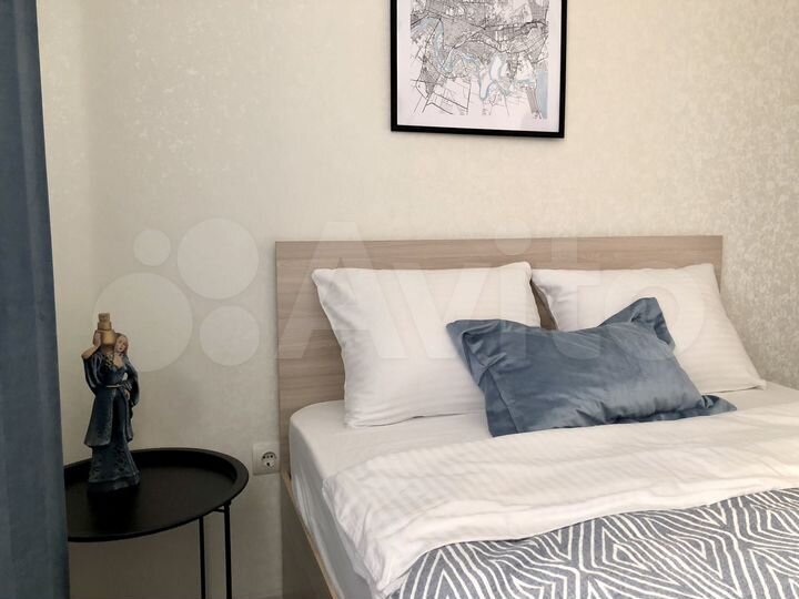 2-к. квартира, 42 м², 8/22 эт.