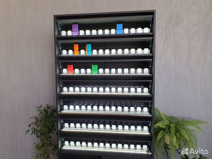 Шкаф для сигарет на 130 видов сиг с подсветкой