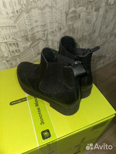 Ботинки черные женские ralf