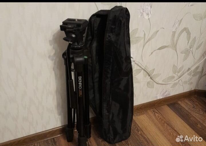 Штатив BenroKH 1000