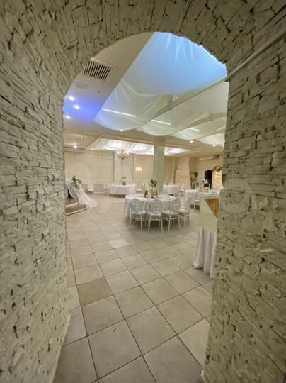 Торговая площадь, 350 м²