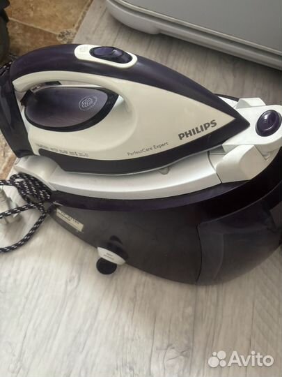 Утюг с парогенератором Philips на запчасти