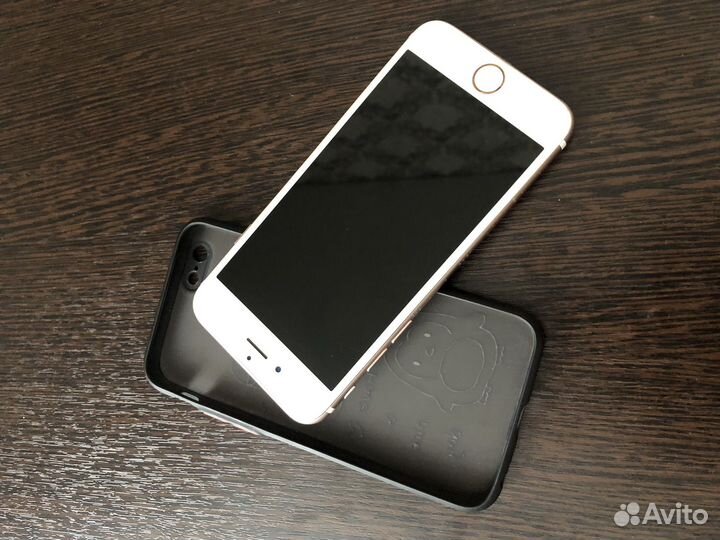 Телефон iPhone 6s