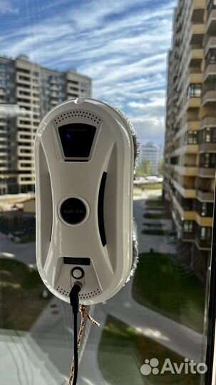 Робот для мытья окон