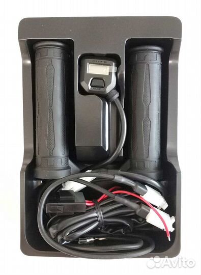 Подогрев ручек на квадроцикл Koso с ЖК-дисплеем