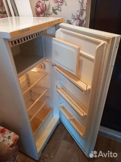 Холодильник бу
