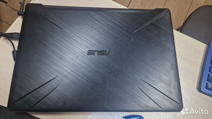 Игровой ноутбук Tuf gaming 17 дюймов