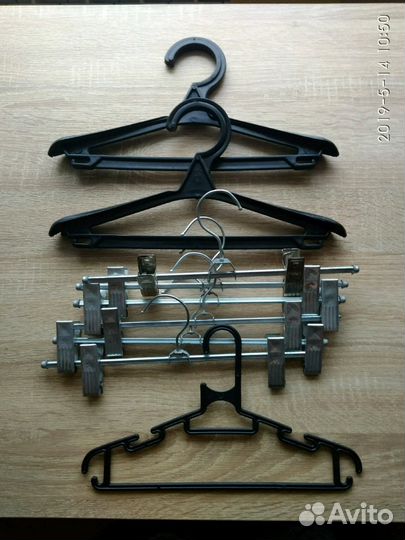 Плечики, вешалки детские