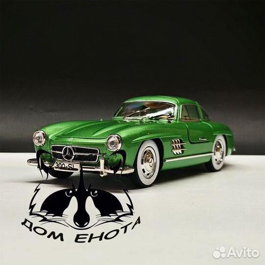 Машинка игрушечная Mercedes 300SL модель 1:24