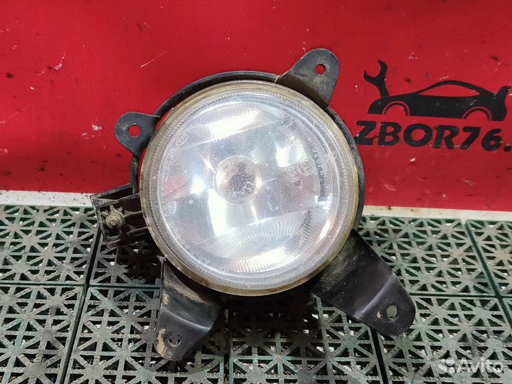 Фара противотуманная правая Kia Carens RS