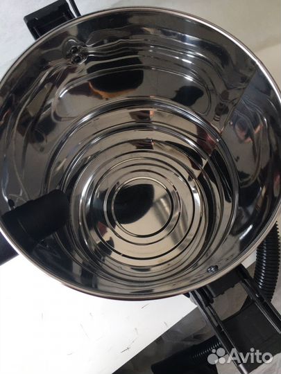 Строительный пылесос deko 1400