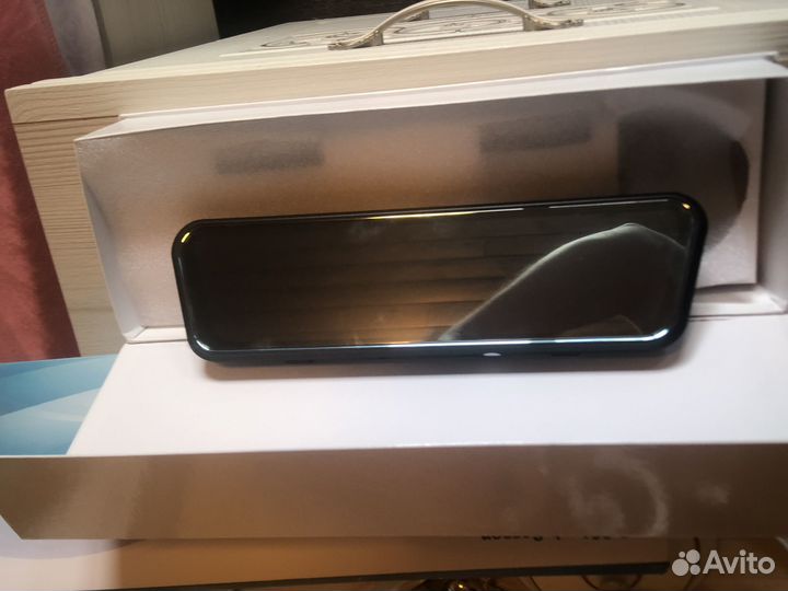 Видеорегистратор зеркало с камерой заднего вида