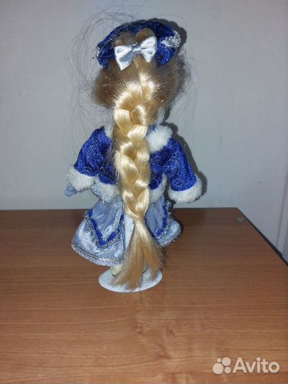 Игрушки под елку (Дед Мороз, Снегурочка)