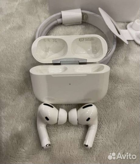 Беспроводные наушники airpods Pro с шумкой