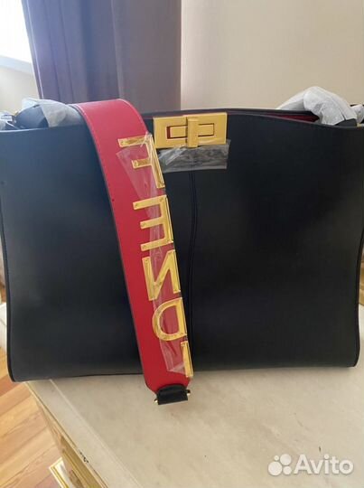 Женская сумка fendi