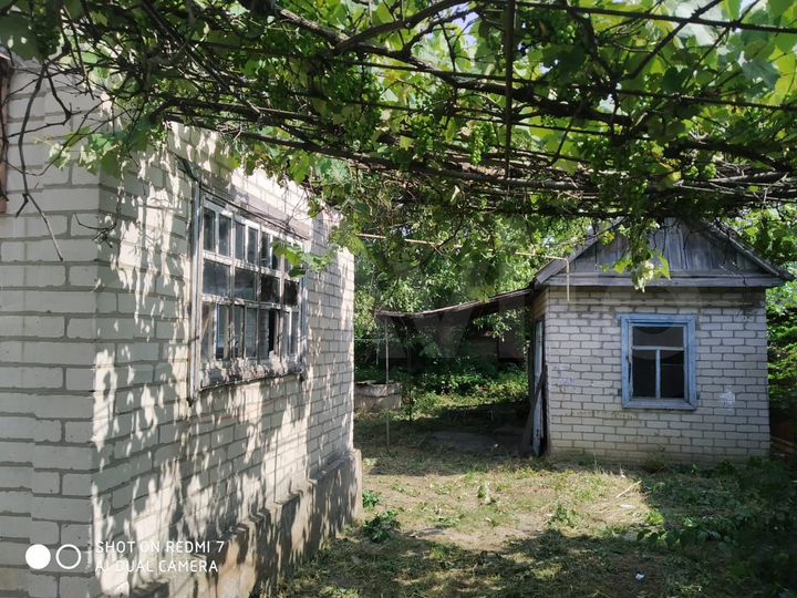 Дом 10,5 м² на участке 8 сот.