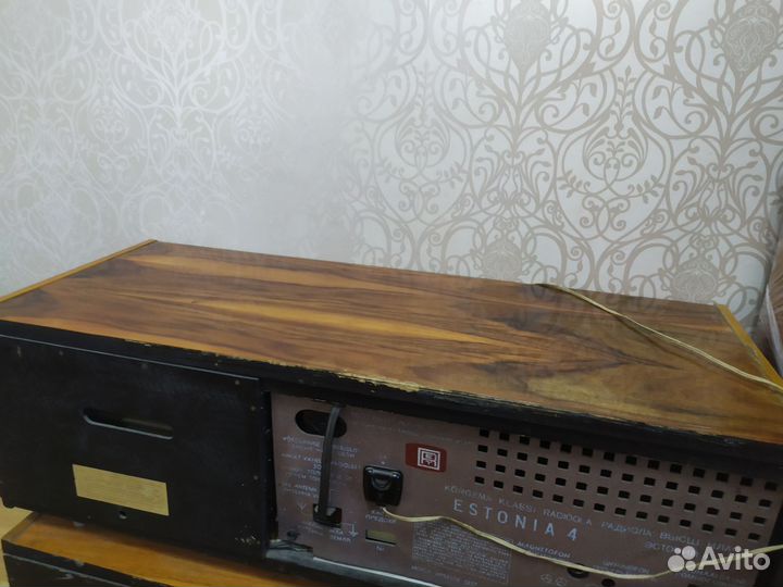 Ламповая радиола эстония-4