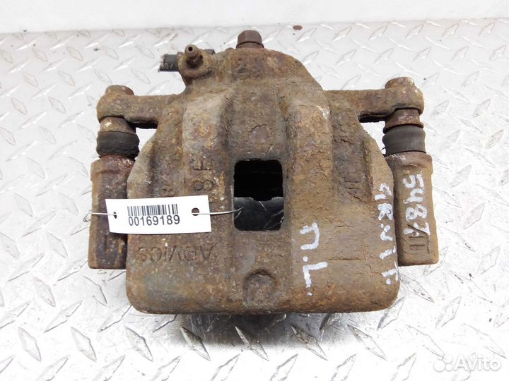 Суппорт передний левый Suzuki Grand Vitara 2 JT