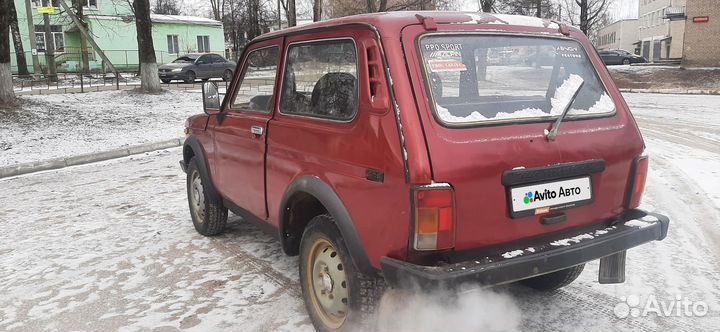 LADA 4x4 (Нива) 1.7 МТ, 2001, 160 000 км